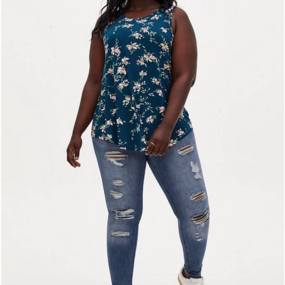 Torrid Teal Floral Super Soft Crew Neck Tank Size 0X